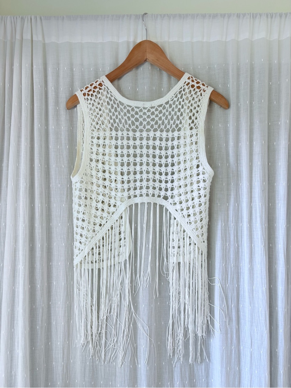 Crochet Fringe Vest in White - Picture 2 of 4